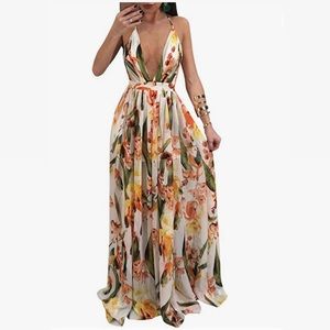 SEXY FLORAL MAXI DRESS- M